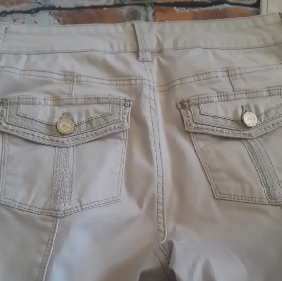 White House Black Market Slim Ankle cargo jeans - Picture 3 of 6